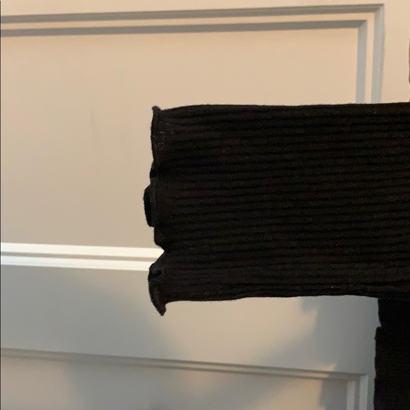 Blouse - Picture 2 of 3